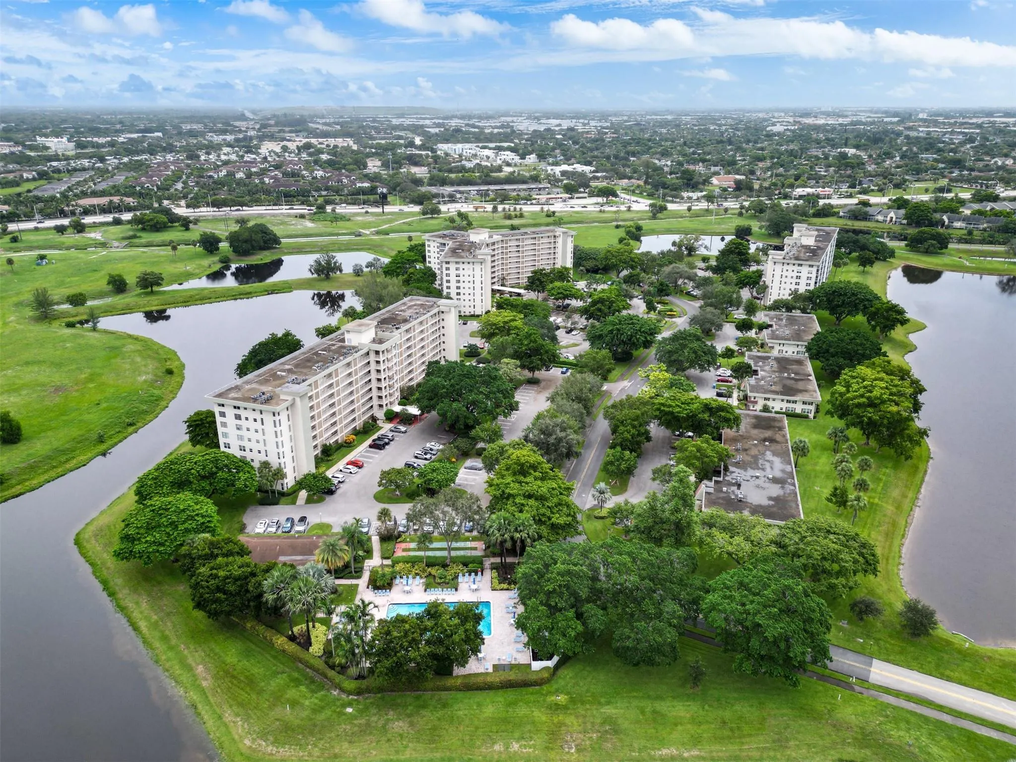 3080 N Course Dr, #309