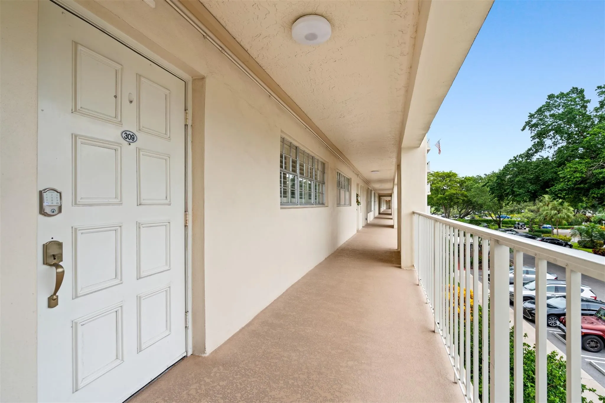 3080 N Course Dr, #309