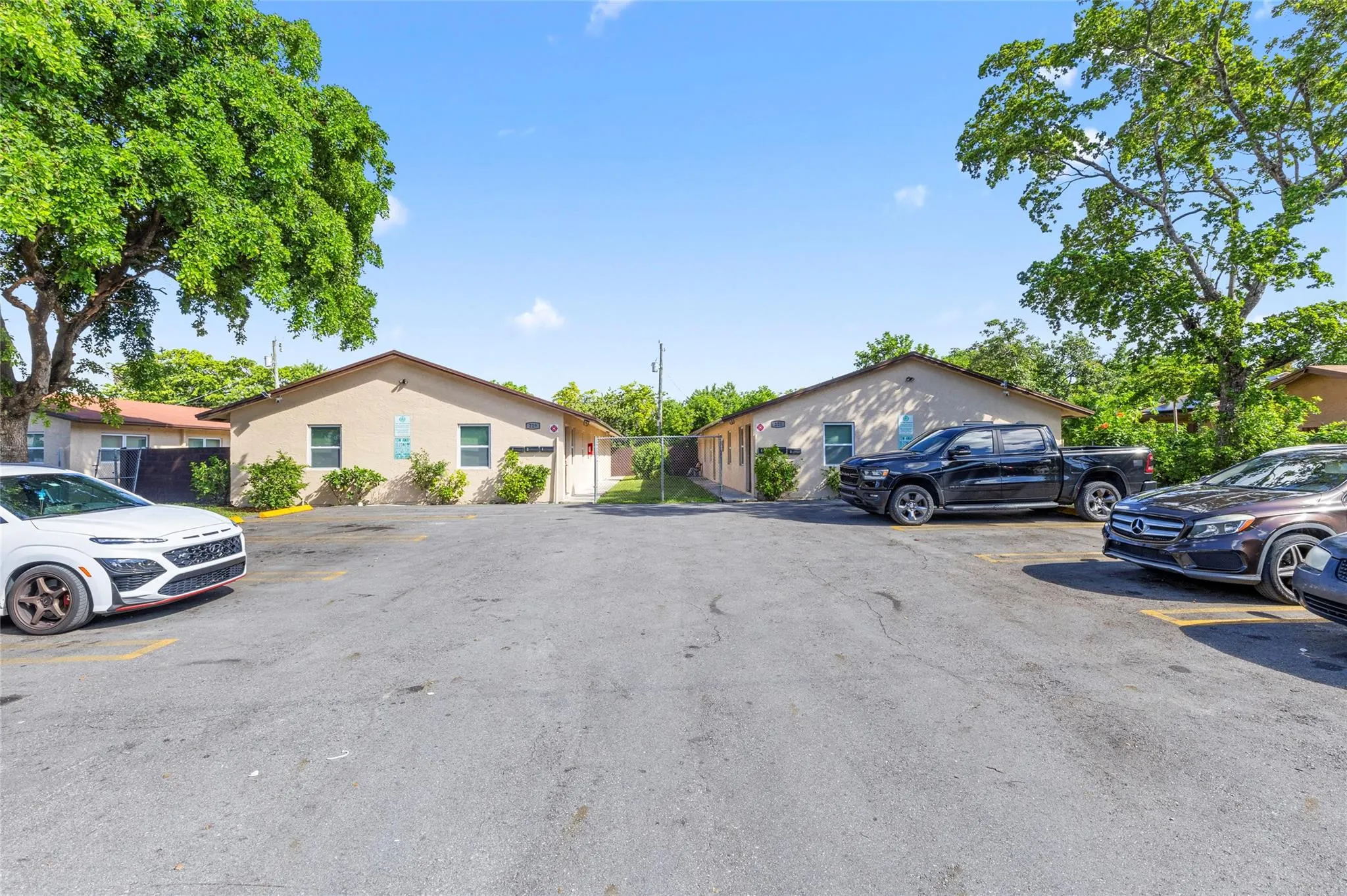 229 NW 12th Ct