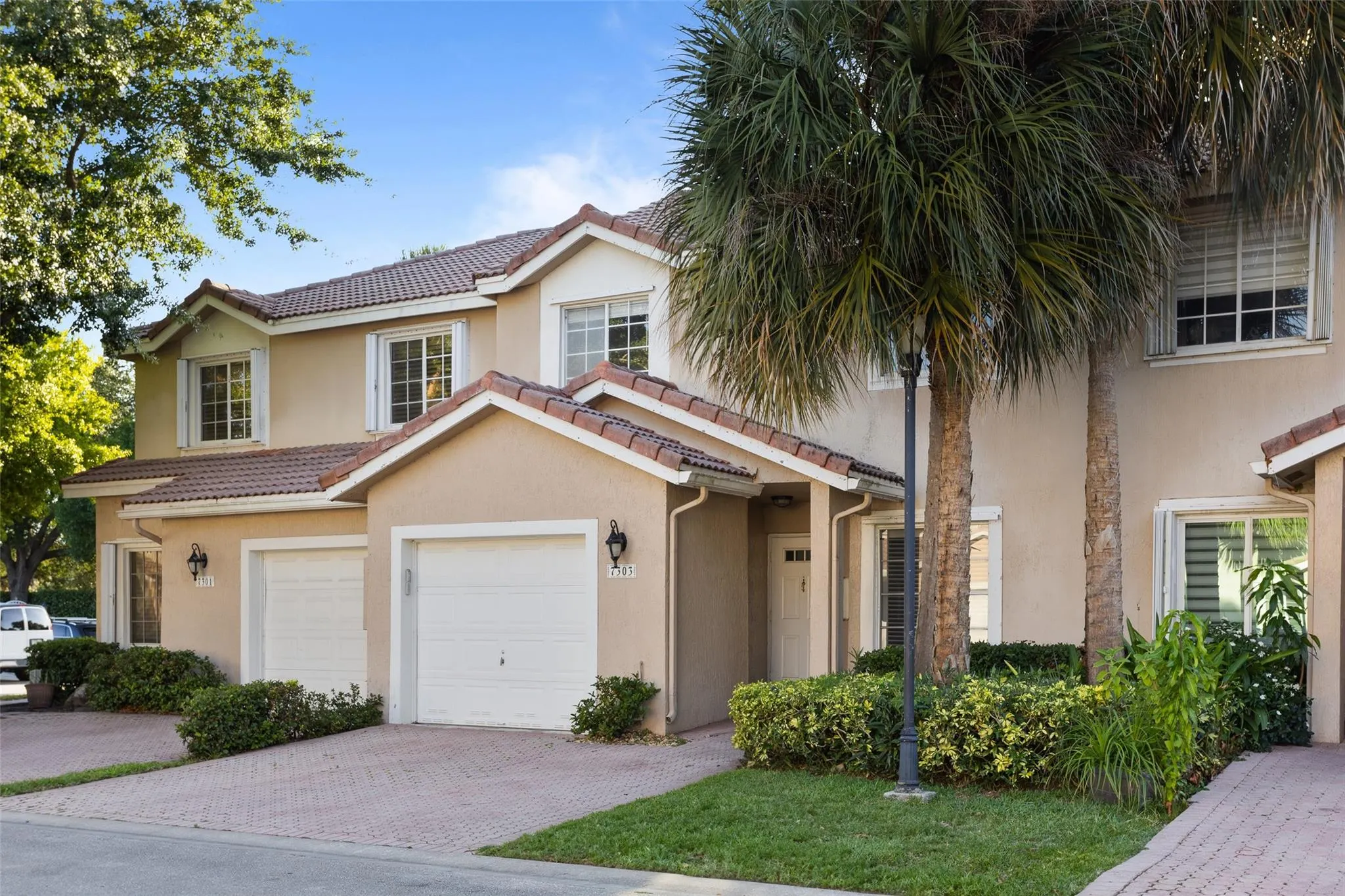 7303 NW 61ST TER, #7303