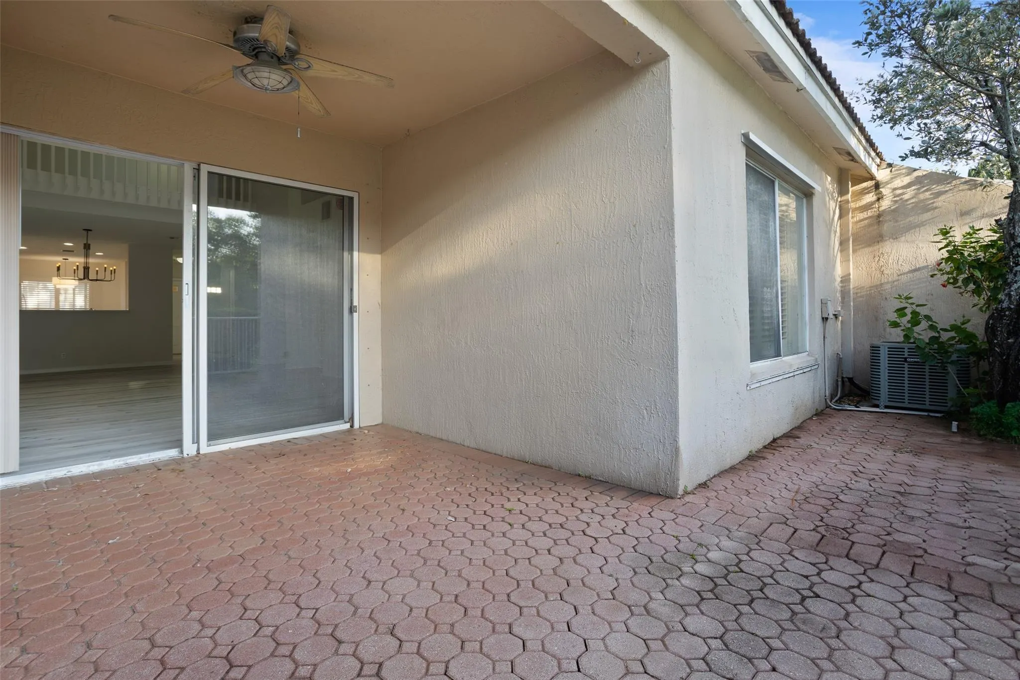 7303 NW 61ST TER, #7303