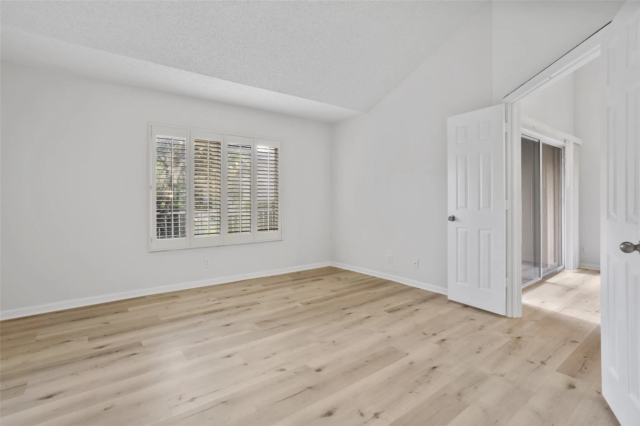 7303 NW 61ST TER, #7303