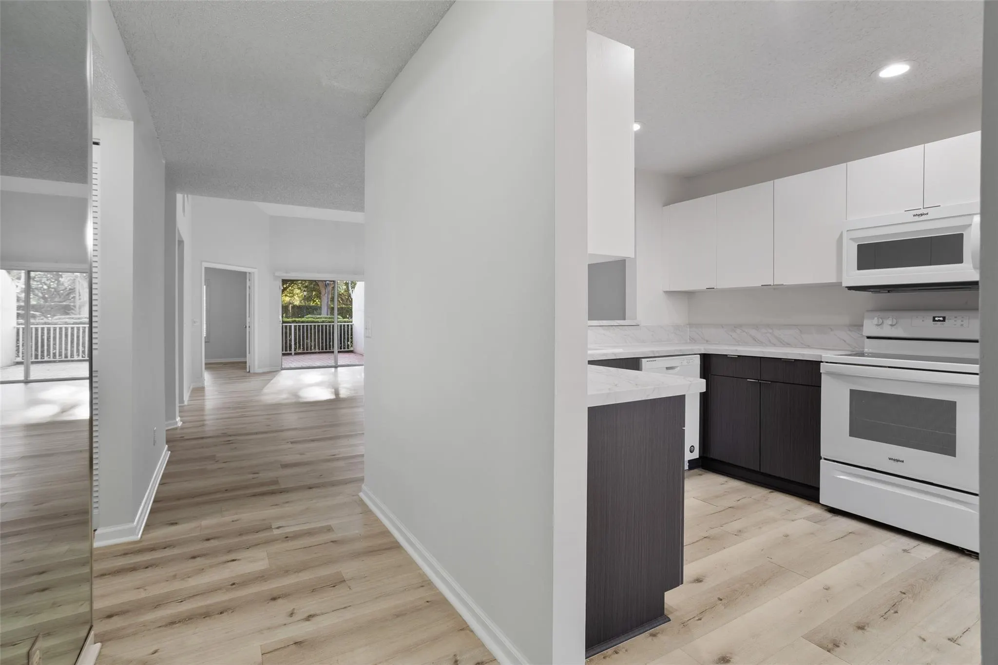 7303 NW 61ST TER, #7303