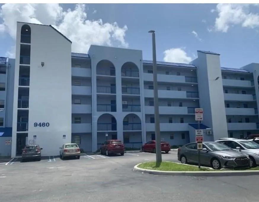 9460 Fontainebleau Blvd, #528