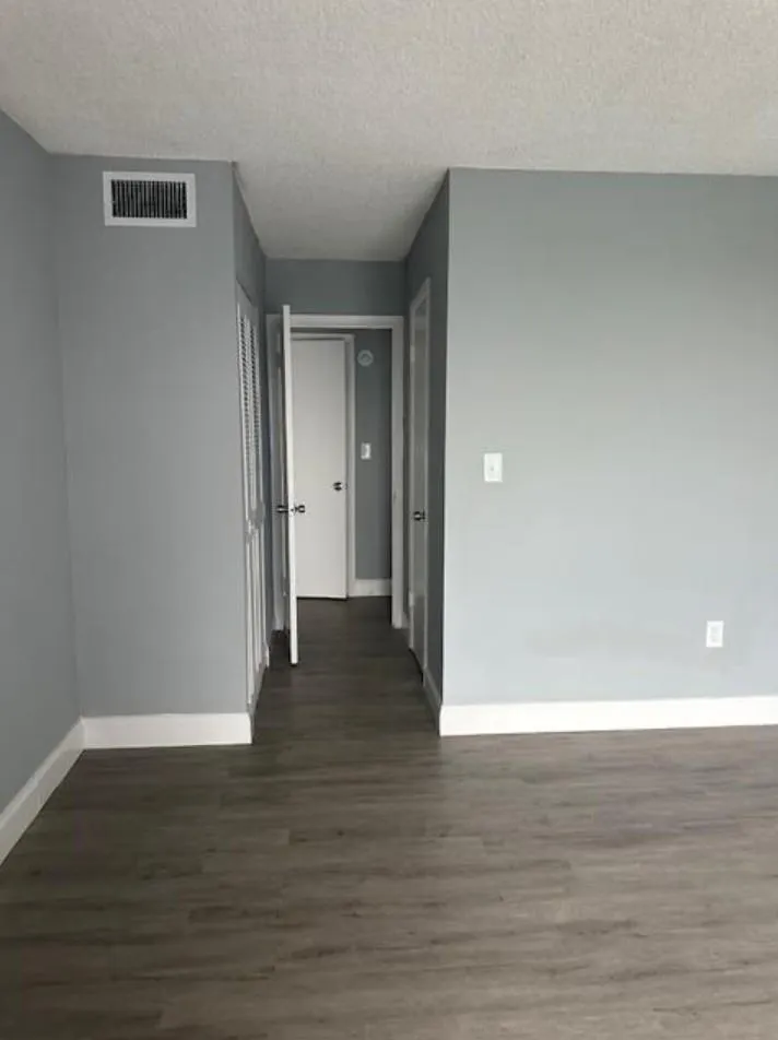 9460 Fontainebleau Blvd, #528