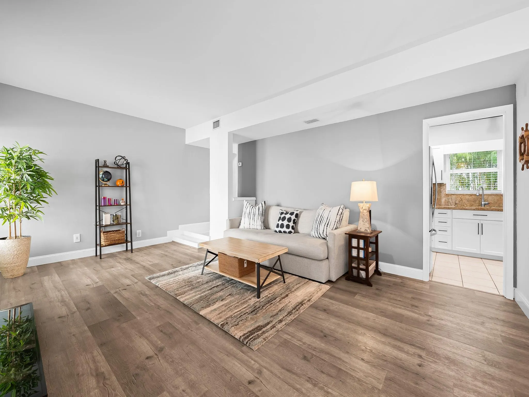 1524 SE 12TH ST, #5