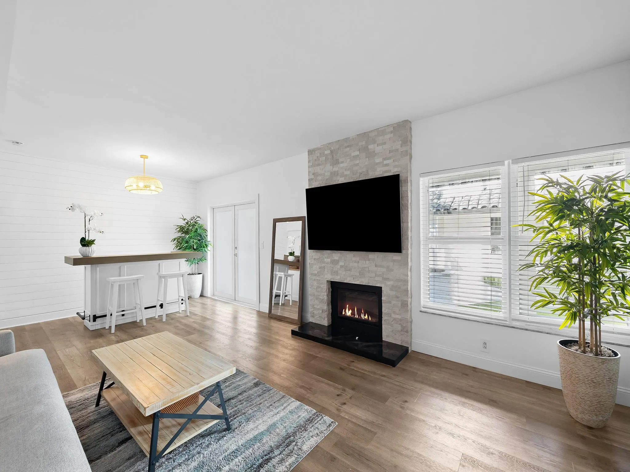 1524 SE 12TH ST, #5