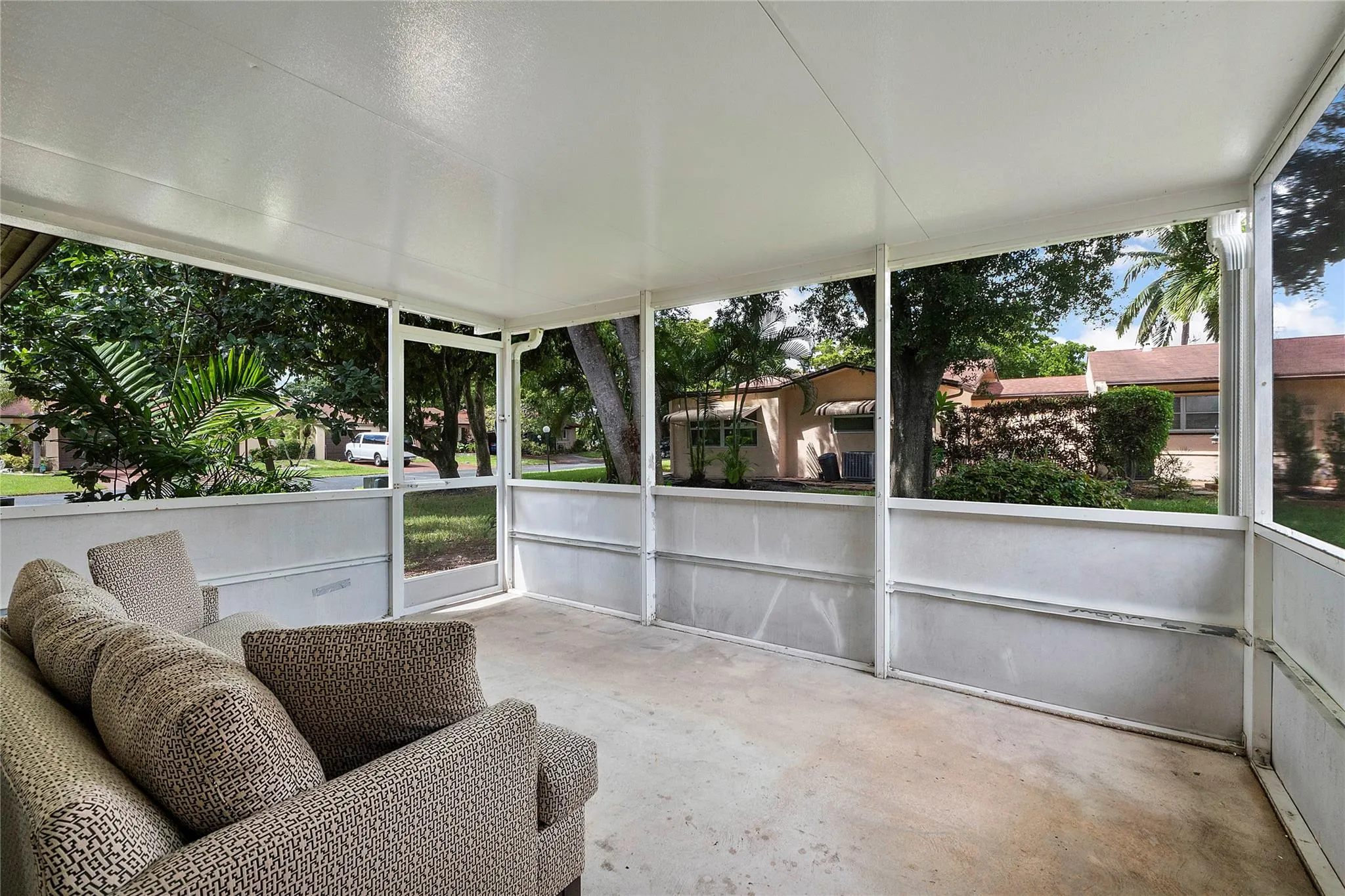 7708 Margate Blvd