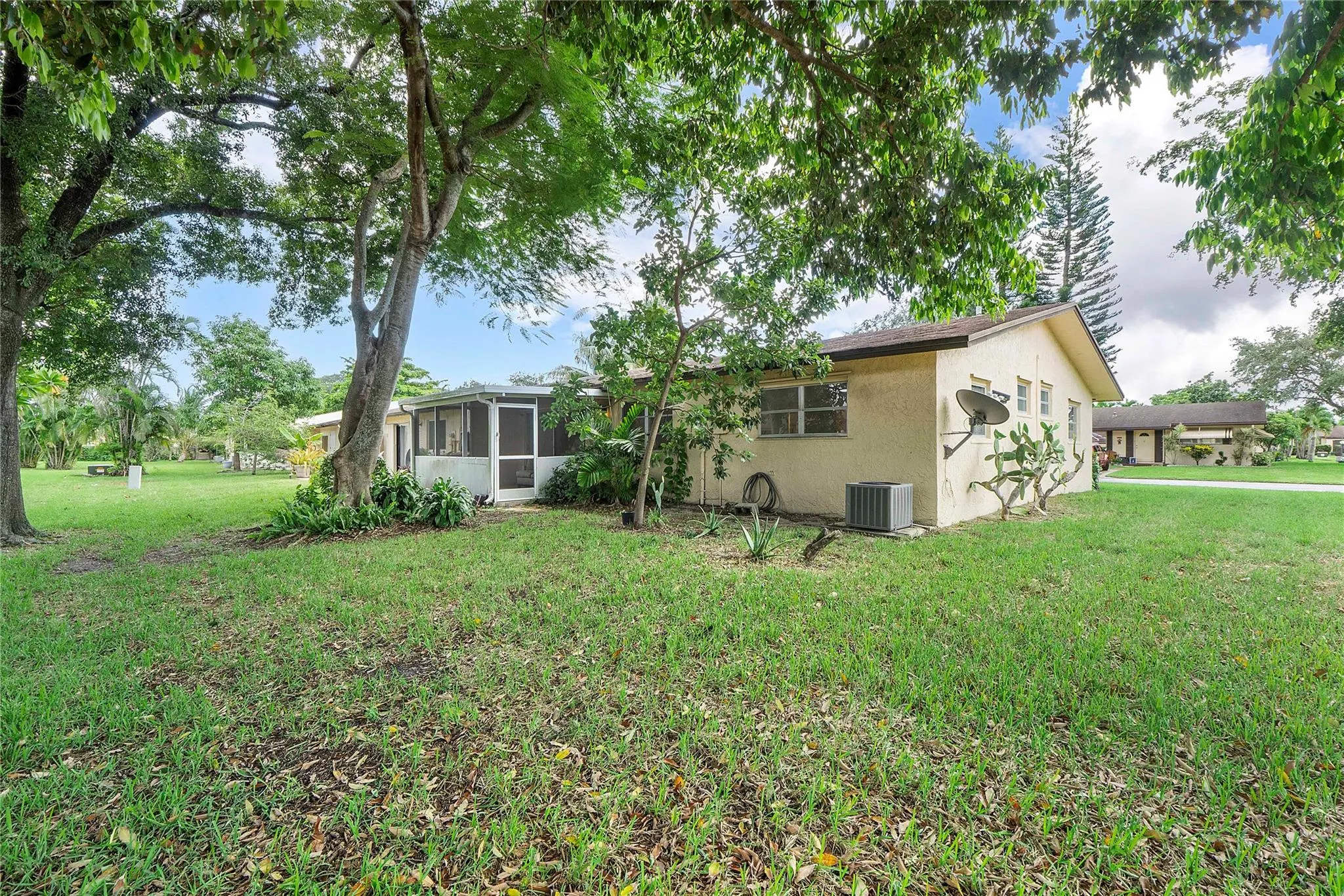 7708 Margate Blvd