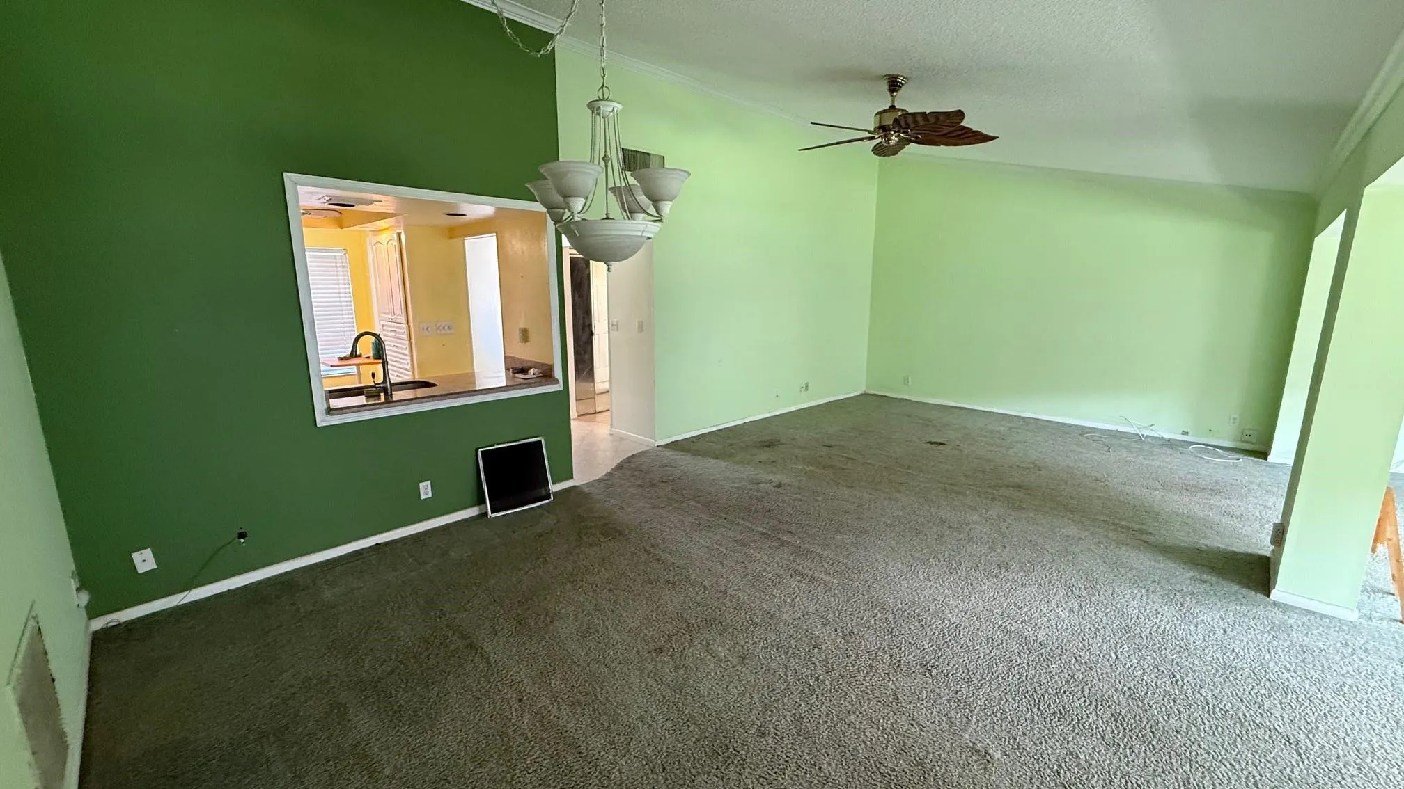 1545 SW 23rd Ter