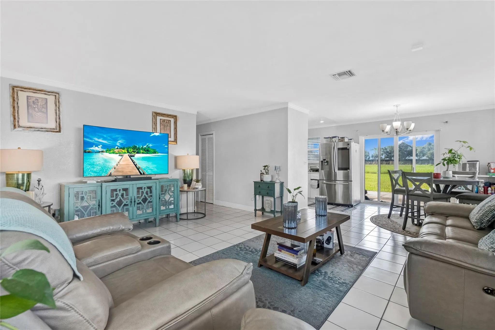2360 NW 204
