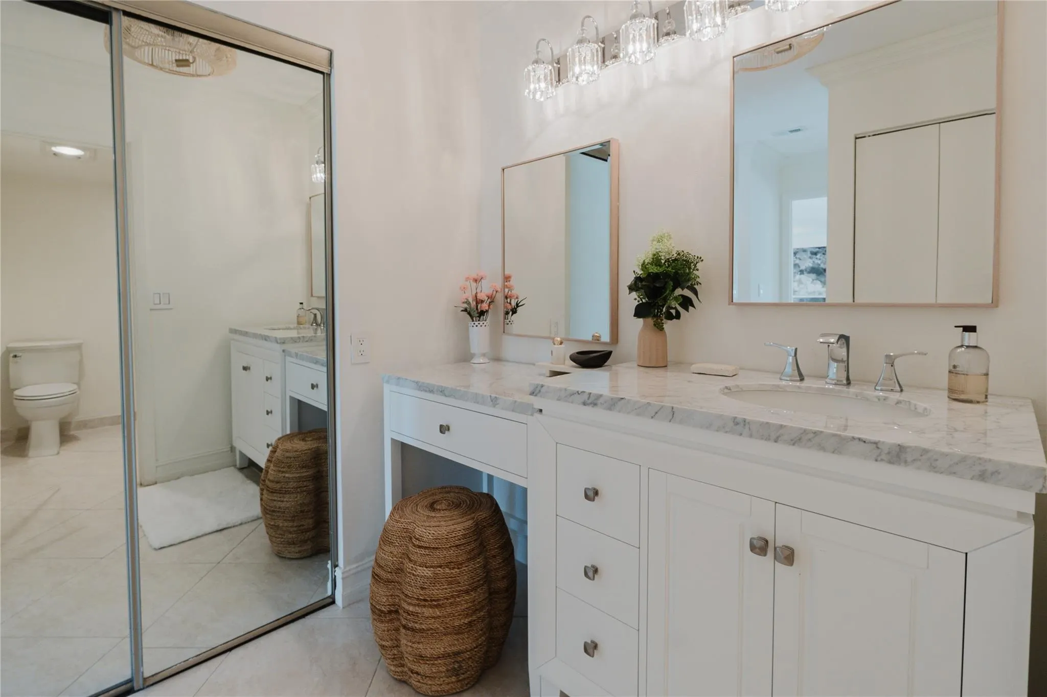 9277 Vista Del Lago, #39B