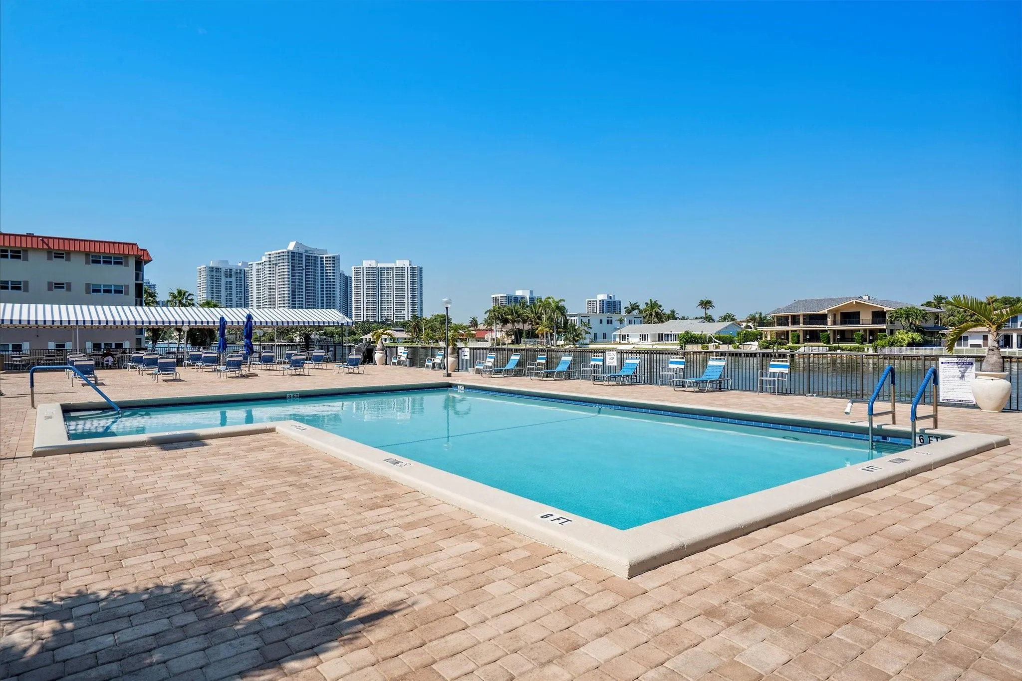2017 S Ocean Drive, #307