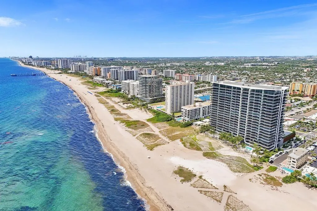 900 N Ocean Blvd., #302