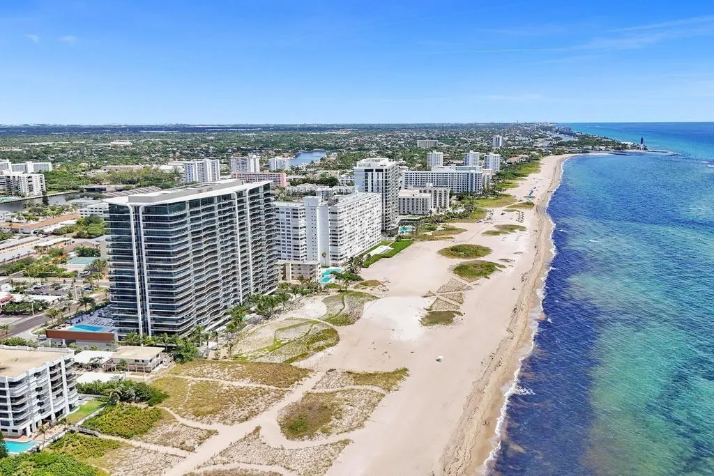 900 N Ocean Blvd., #302