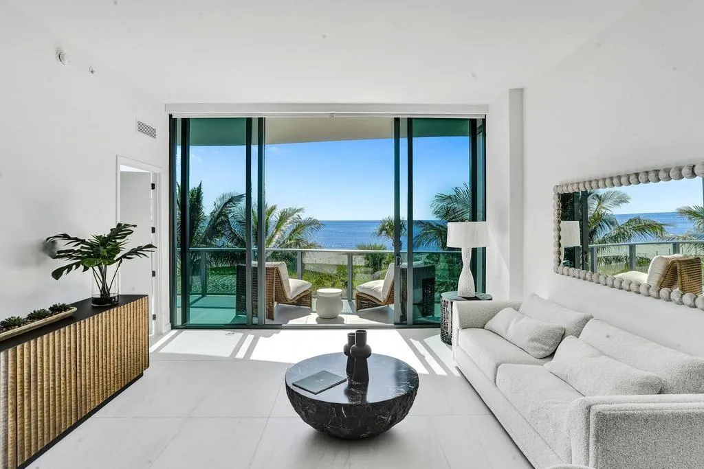 900 N Ocean Blvd., #302