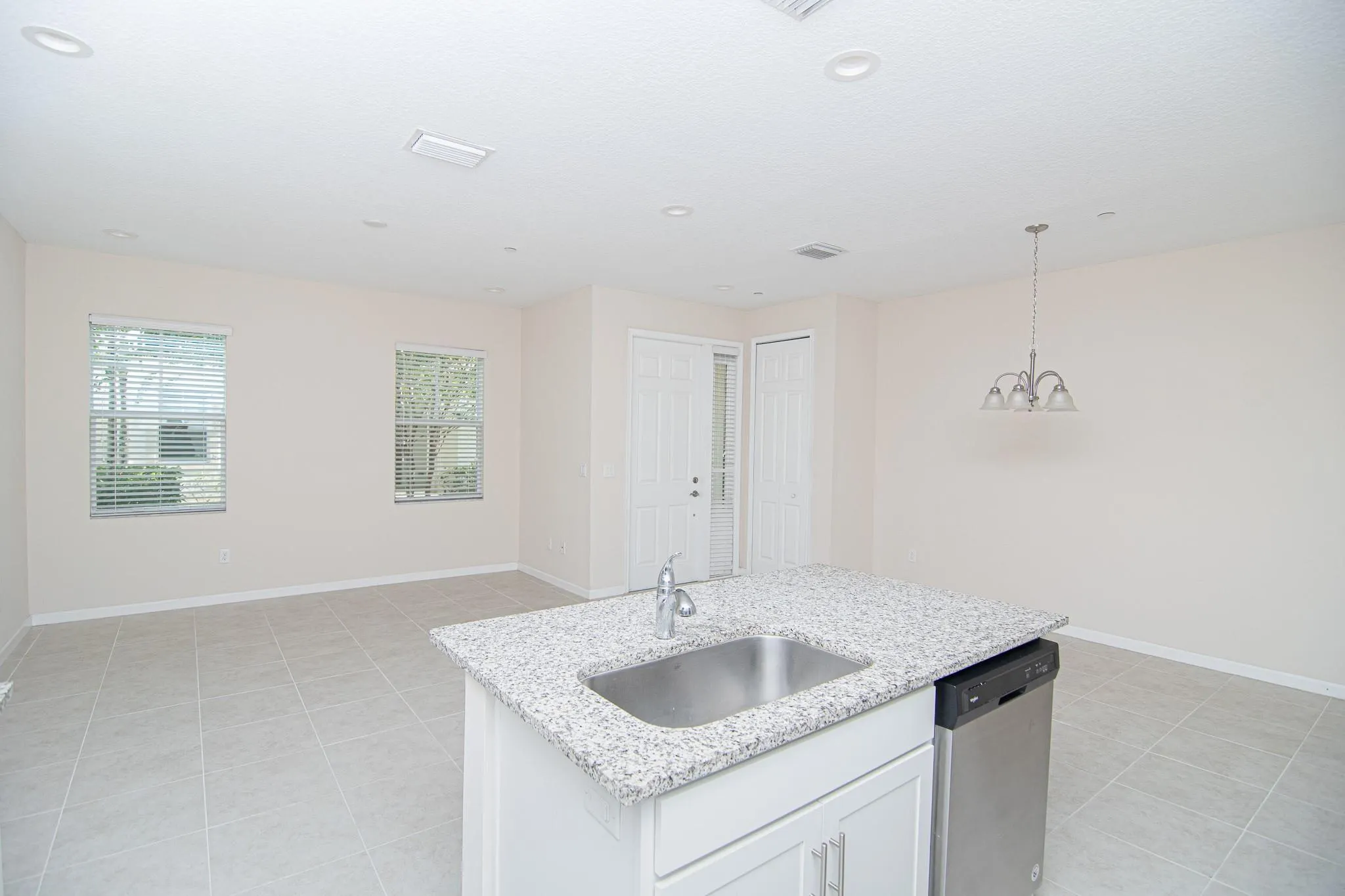 14377 Sims Road, #14424