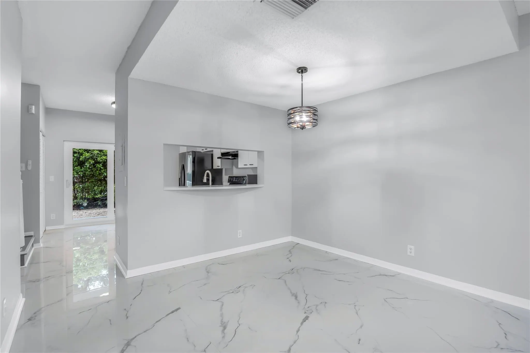 9808 NW 56TH PL