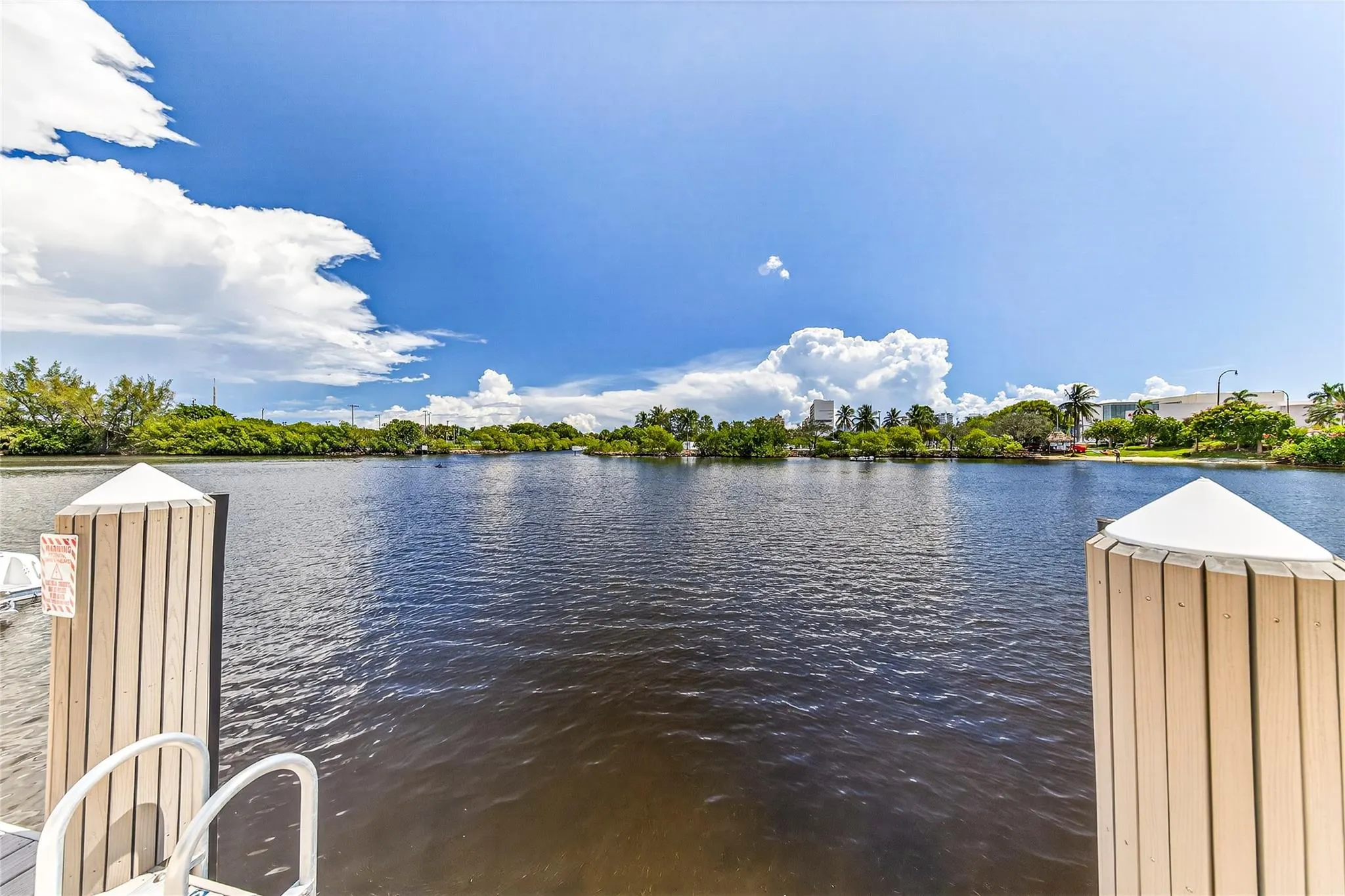 1160 N Federal Hwy, #1022