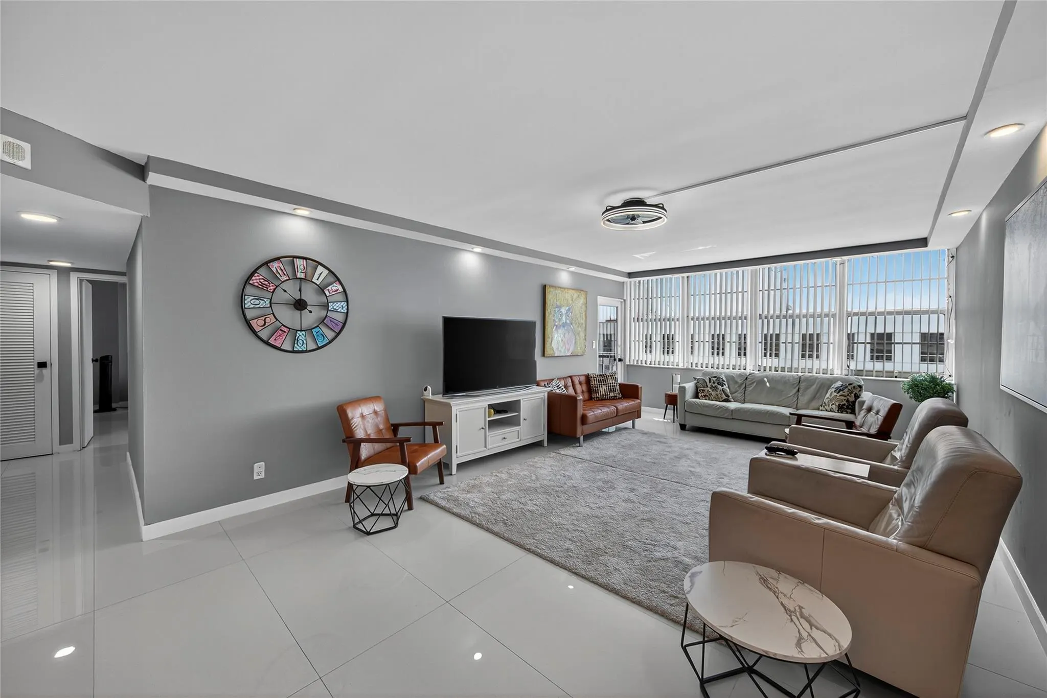 1160 N Federal Hwy, #1022