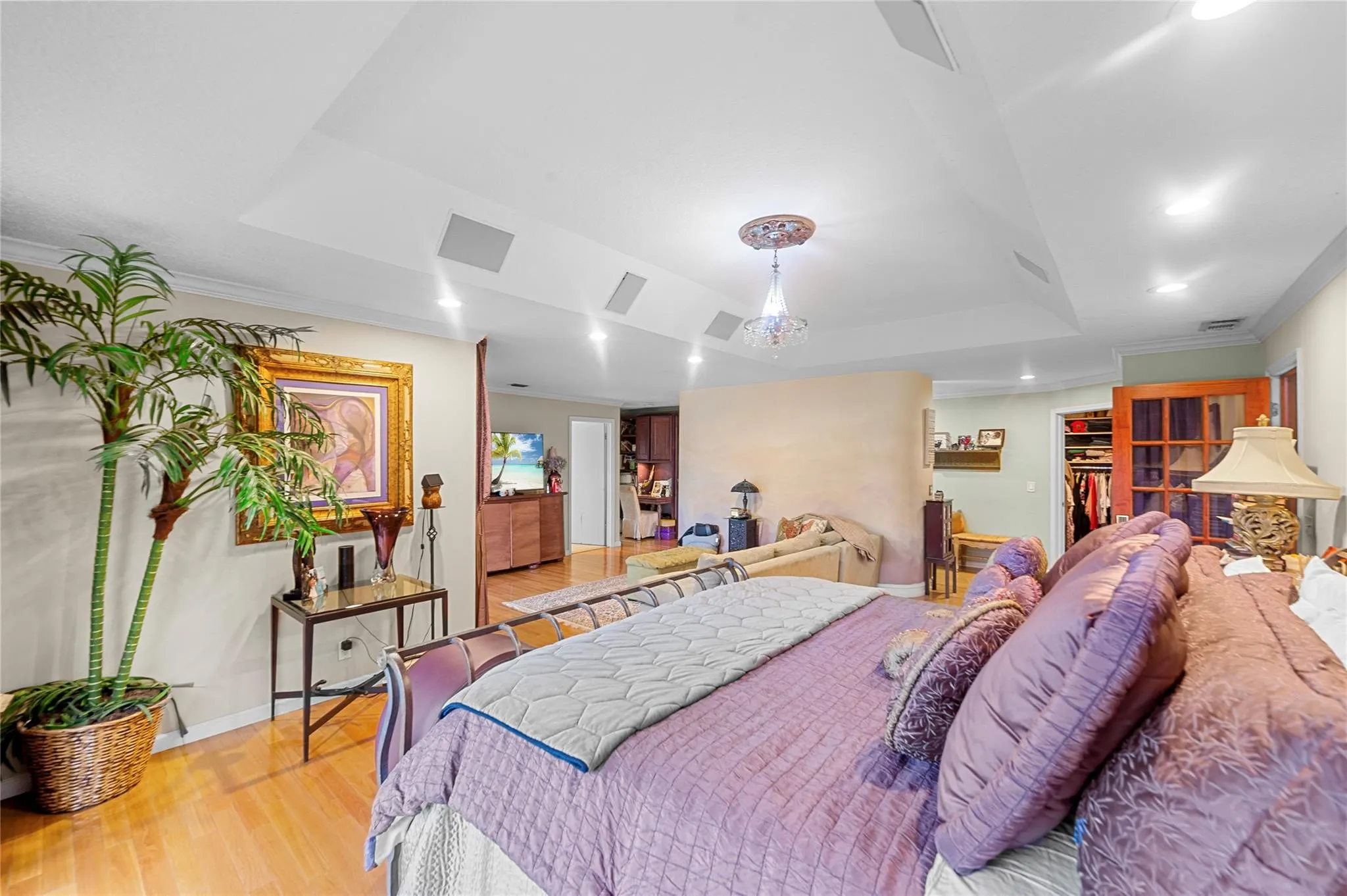 10111 Vestal Ct