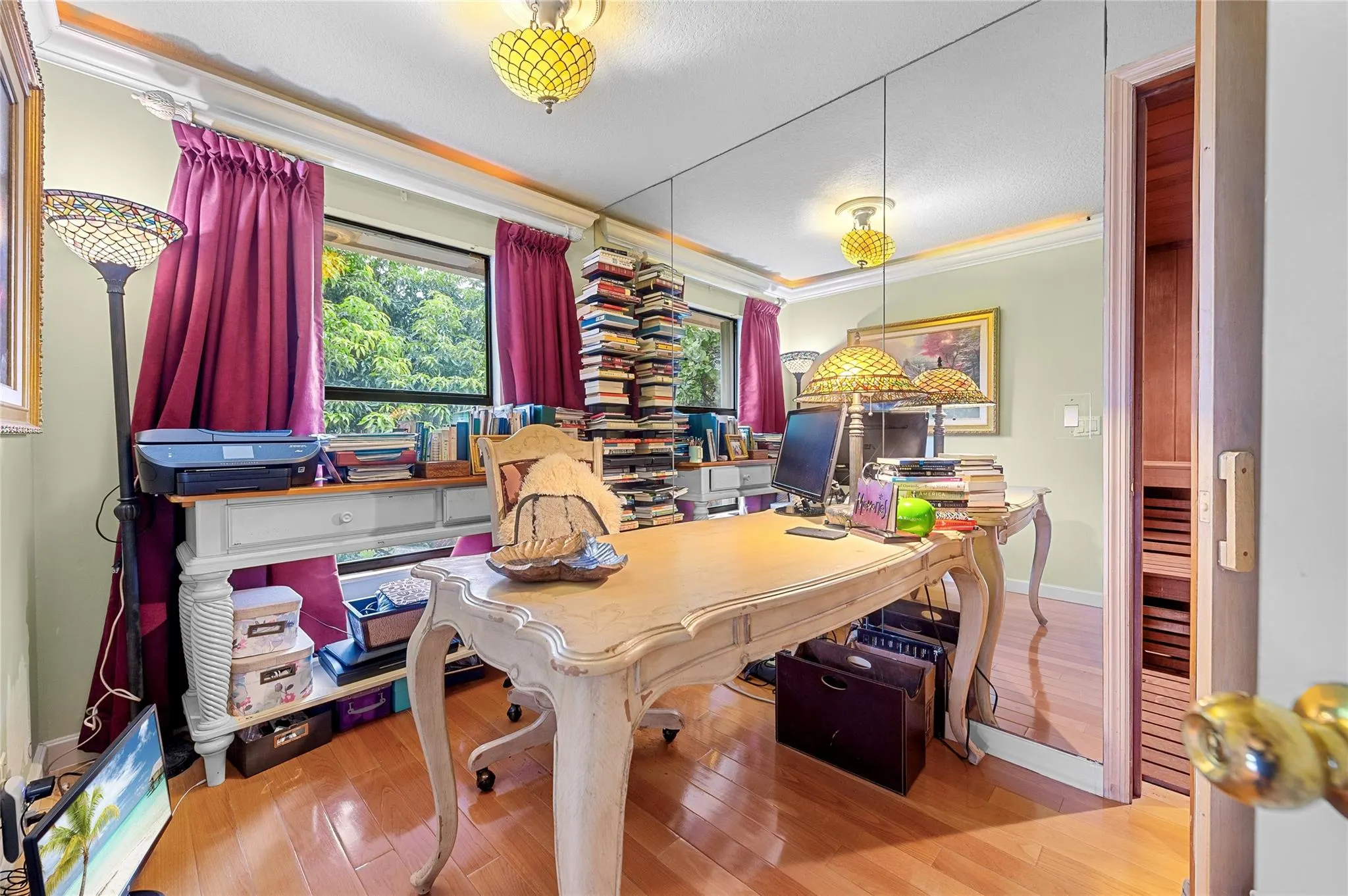 10111 Vestal Ct