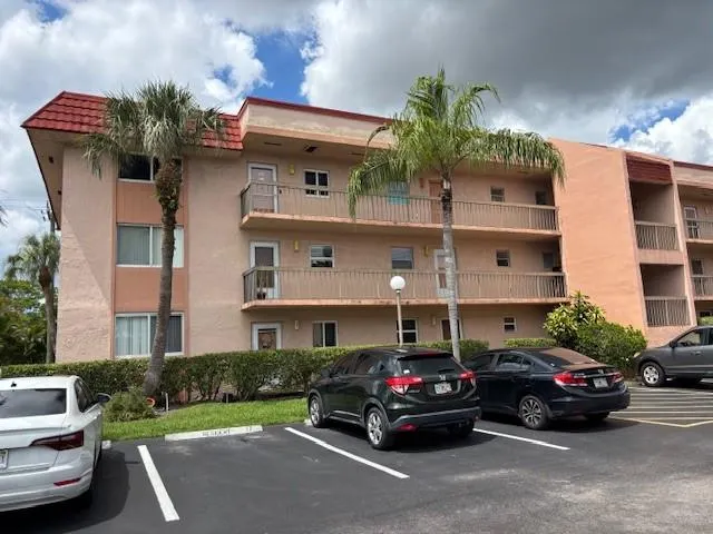3050 Holiday Springs Blvd, #105