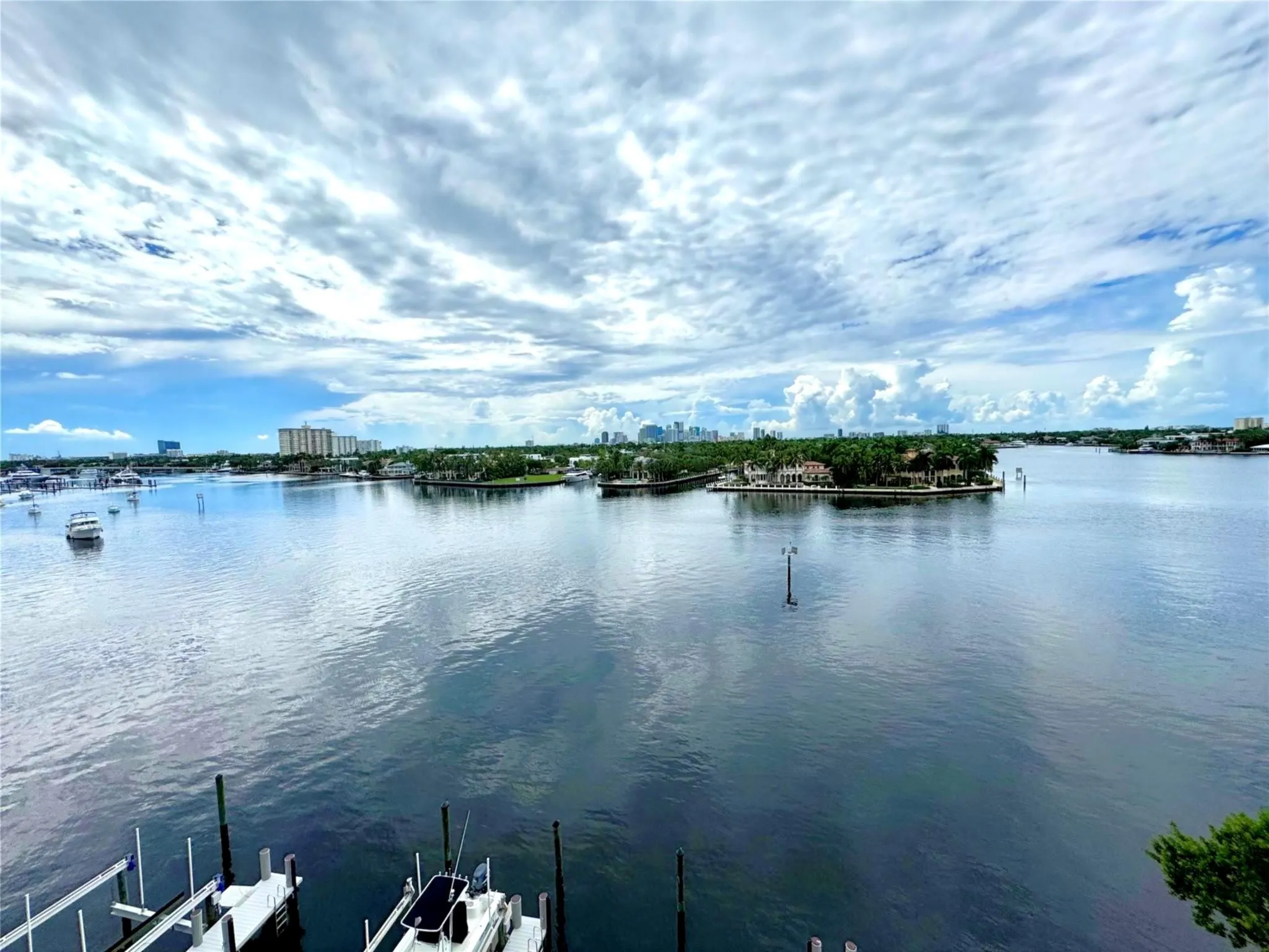 301 N Birch Rd, #6N