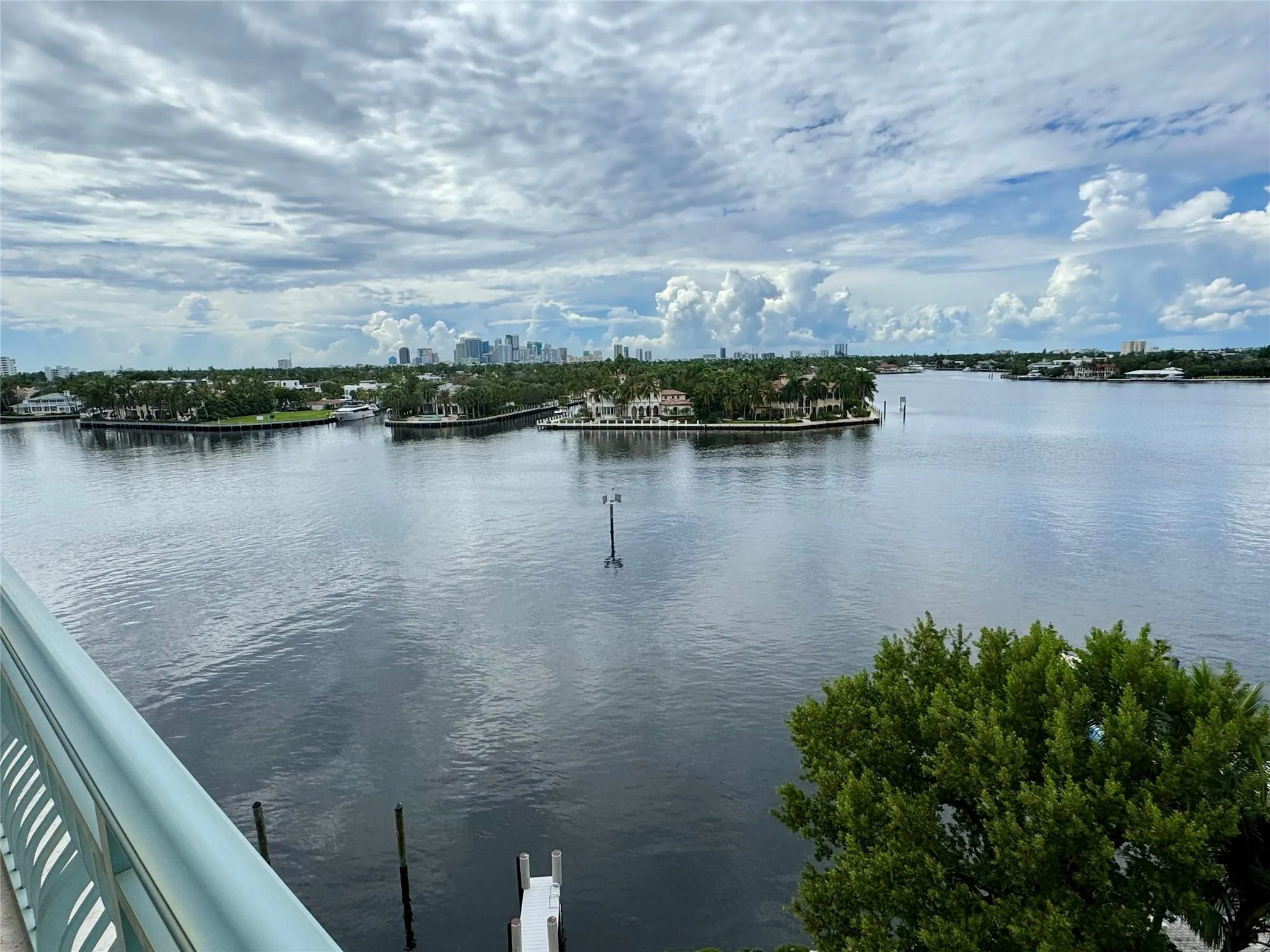 301 N Birch Rd, #6N