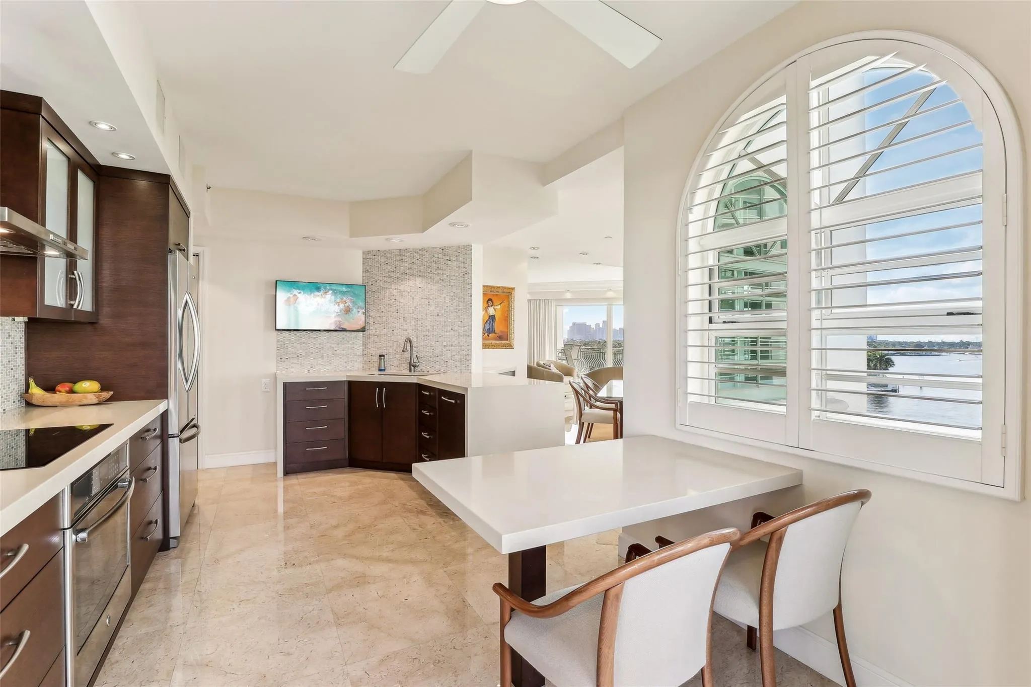 301 N Birch Rd, #6N