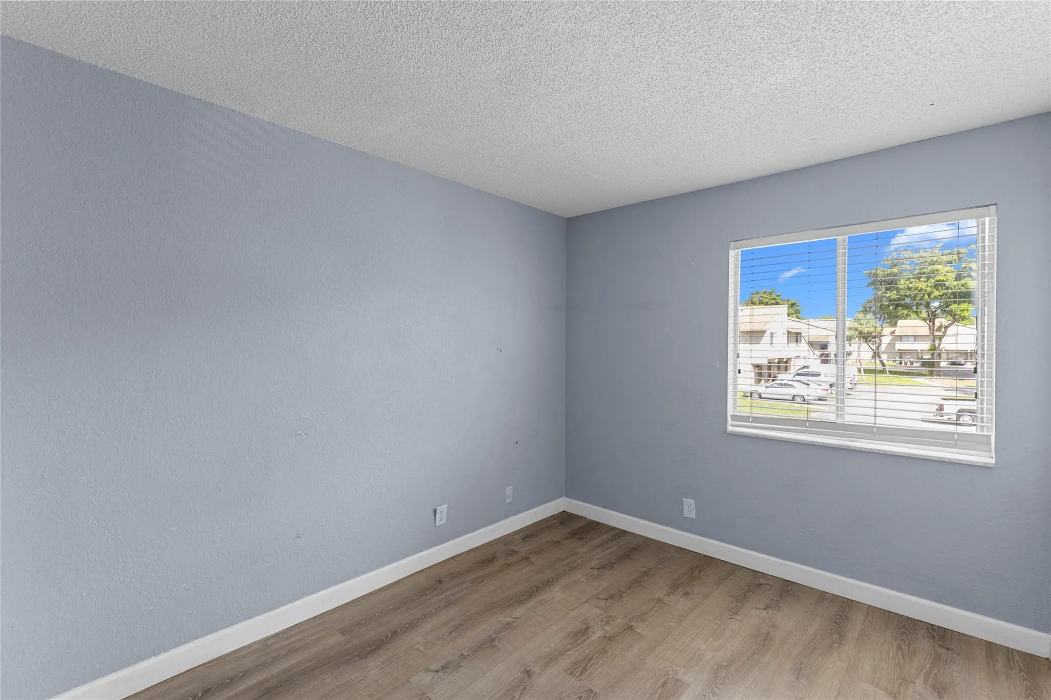 5970 NW 21st St, #54-E