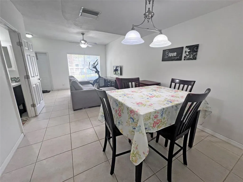 173 SW 96th Ave