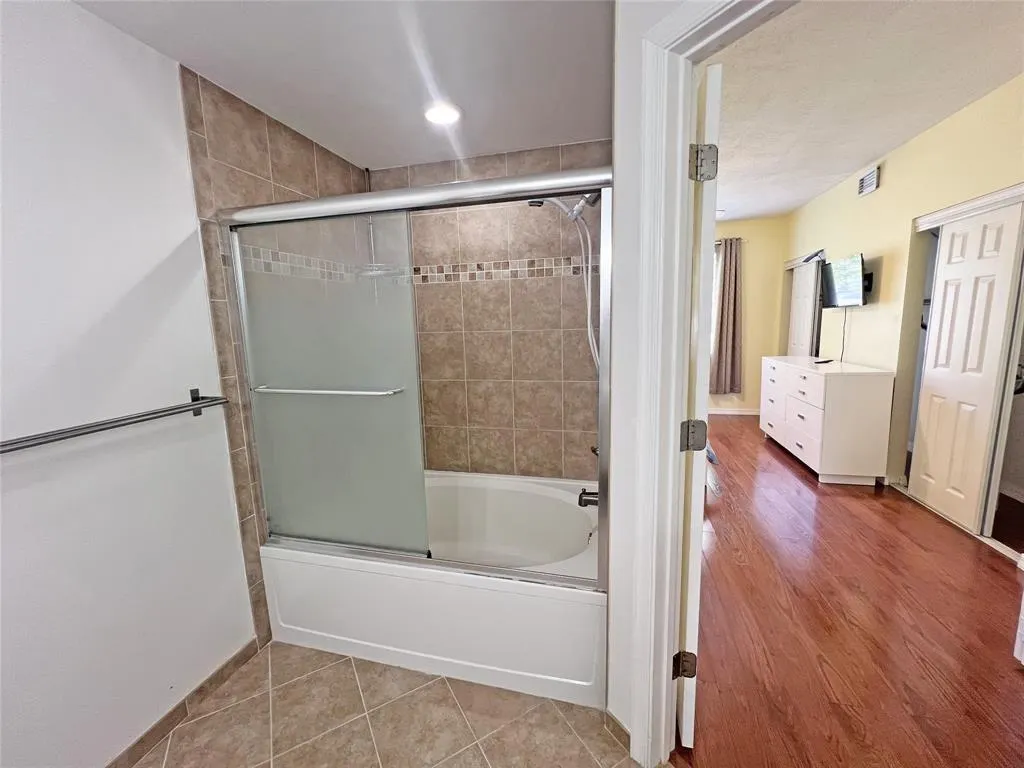 173 SW 96th Ave