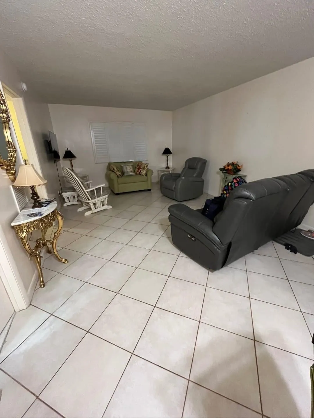 649 W Oakland Park Blvd, #103A
