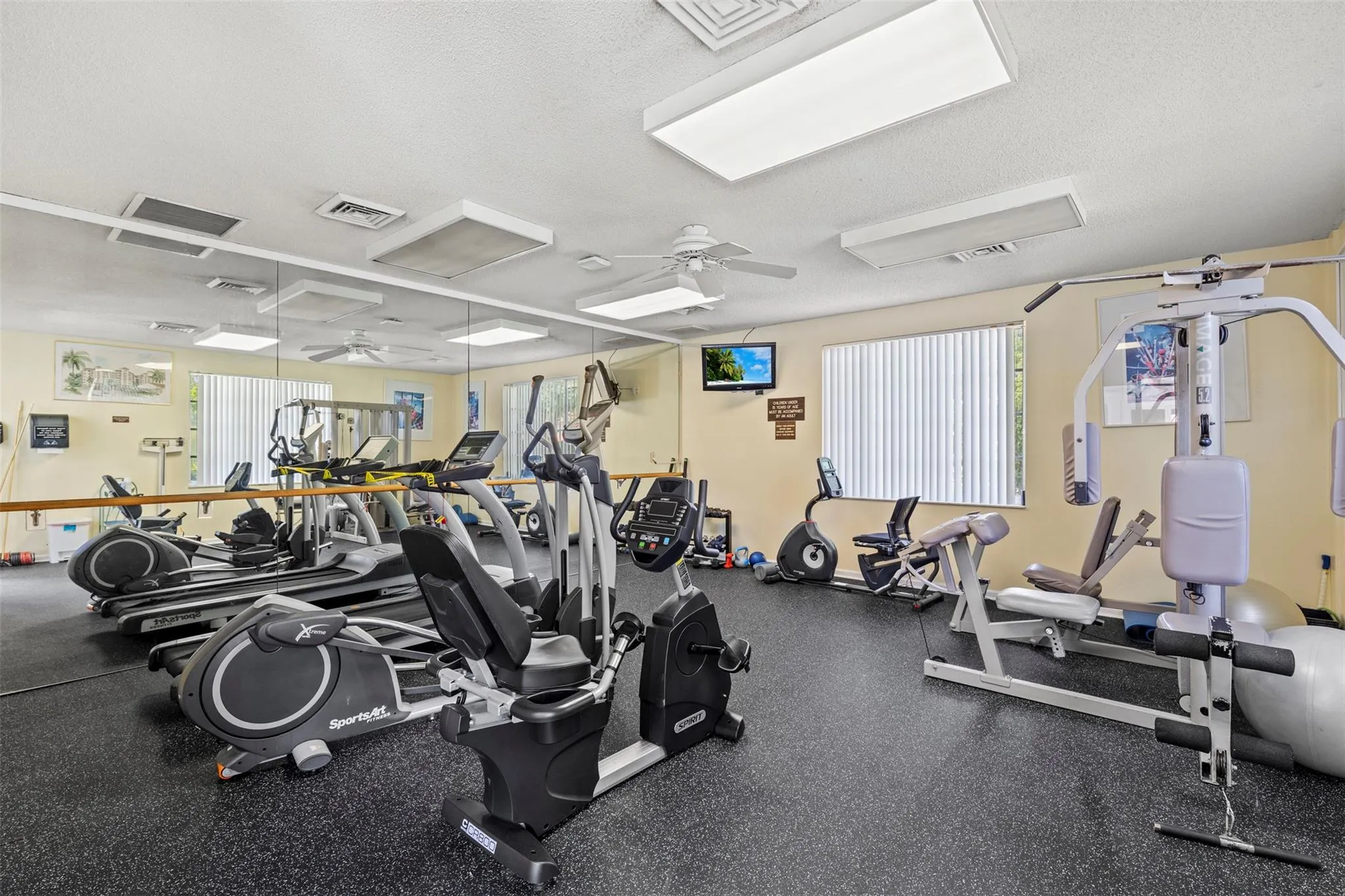 4128 W Palm Aire Dr, #282A