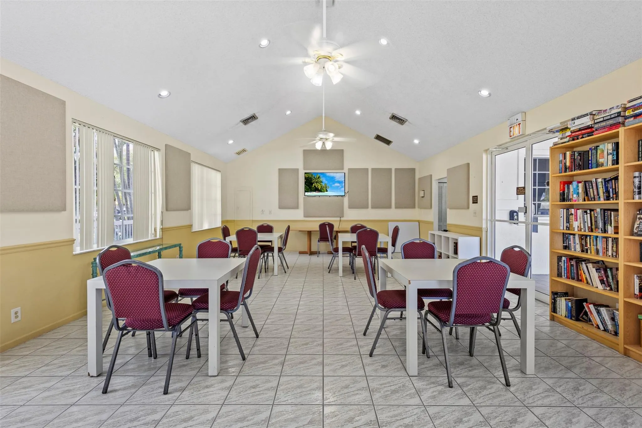 4128 W Palm Aire Dr, #282A