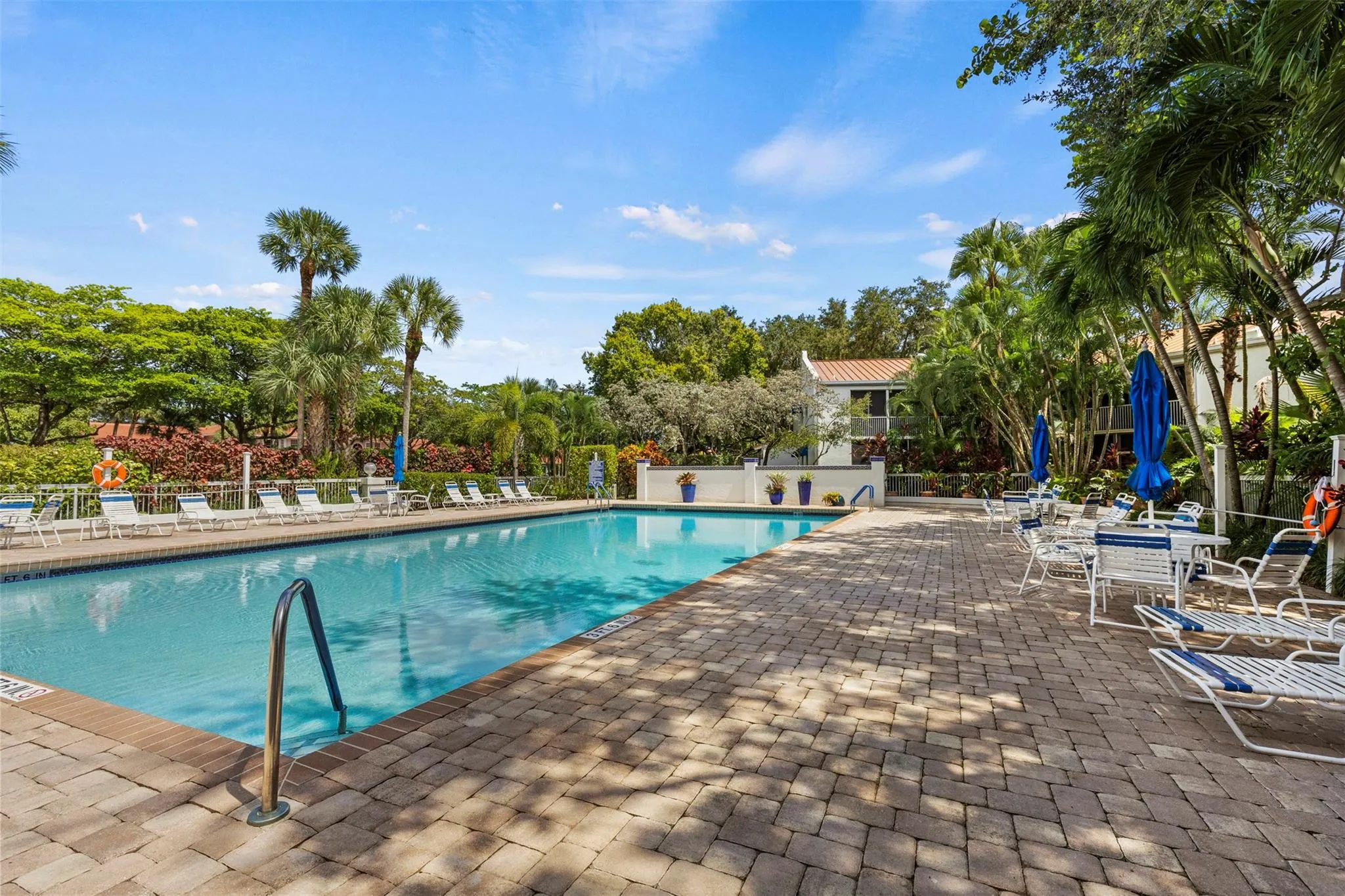 4128 W Palm Aire Dr, #282A