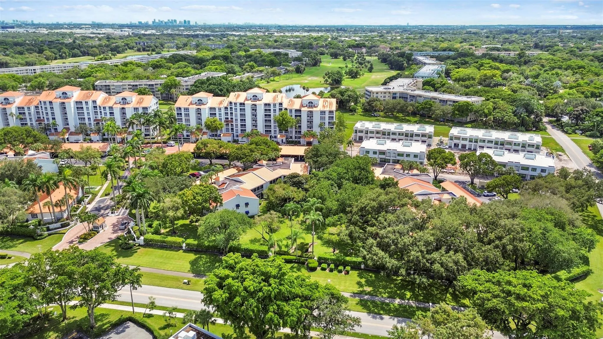 4128 W Palm Aire Dr, #282A