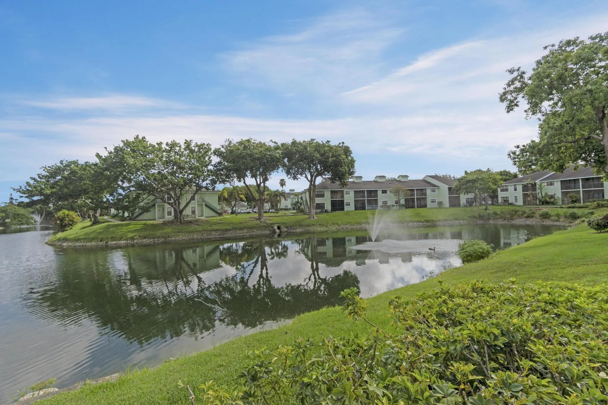 4090 N Pine Island Rd, #303