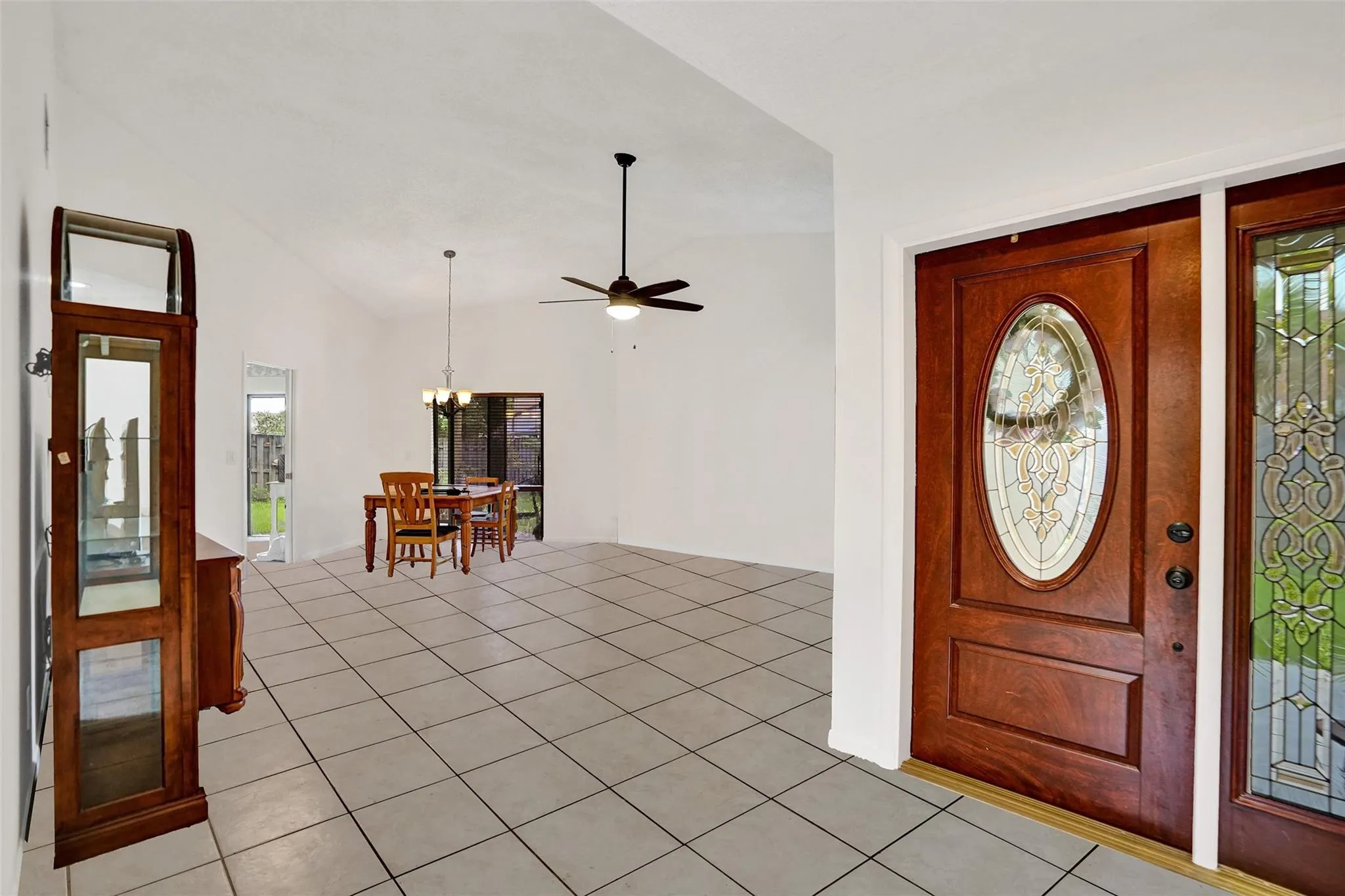 10921 SW 10th Ct