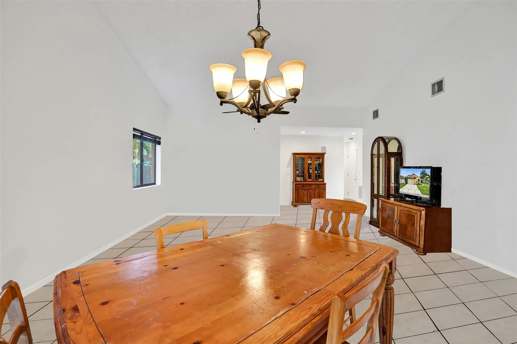 10921 SW 10th Ct