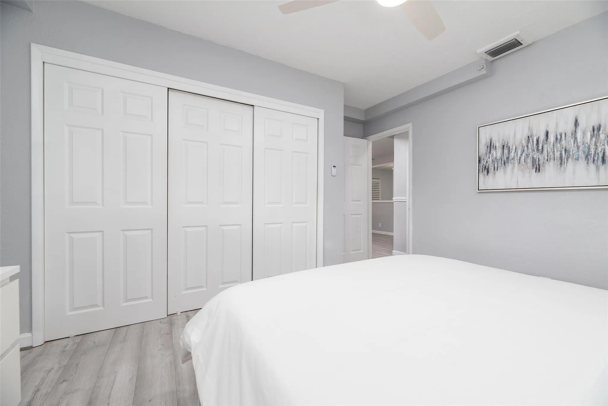 1139 NE 12th Ave, #1