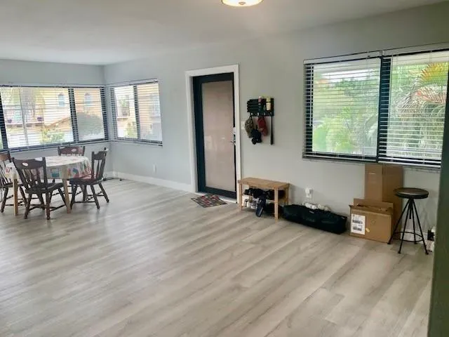 821 N Victoria Park Rd, #7