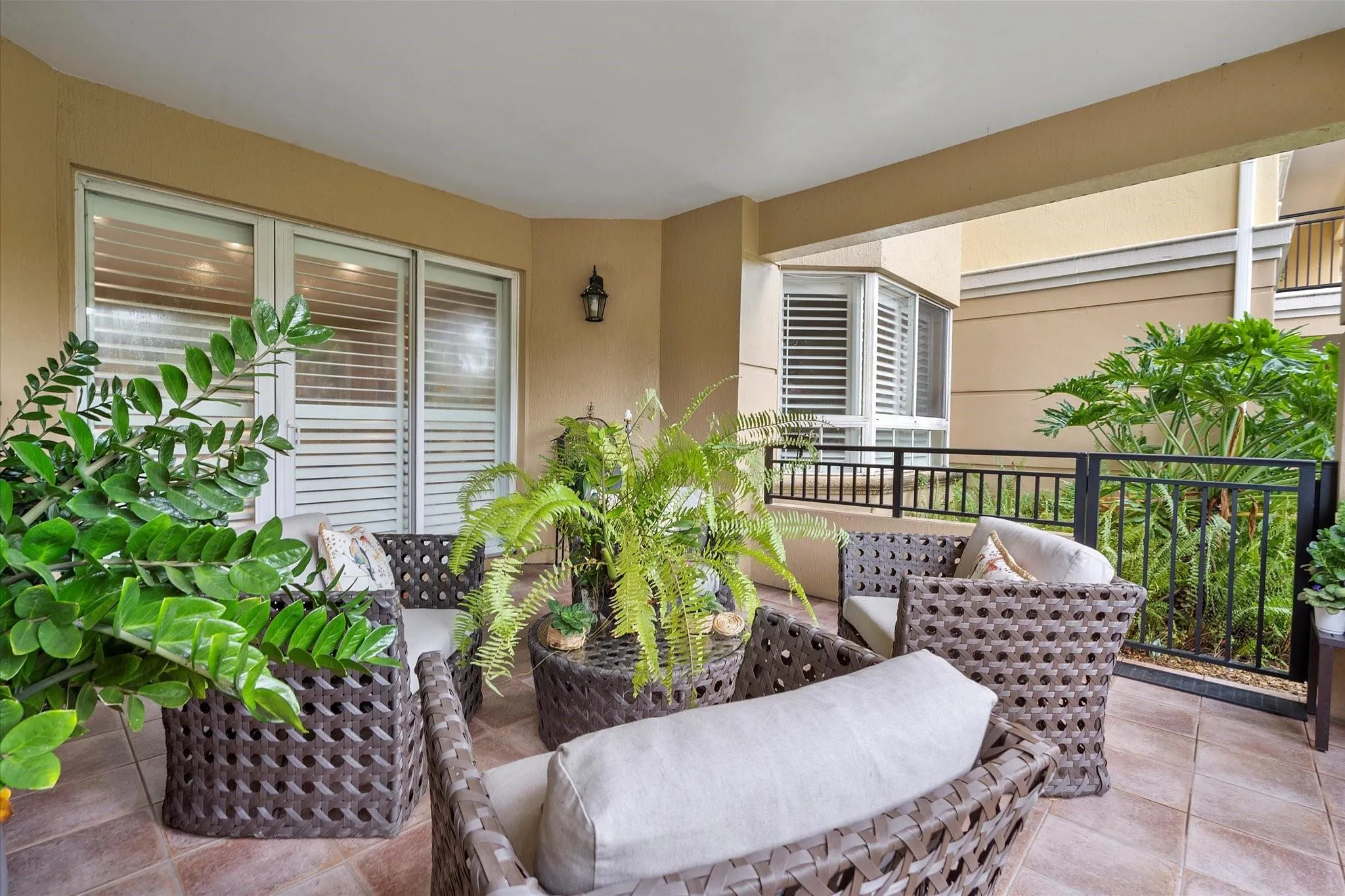16135 Emerald Estates Dr, #164