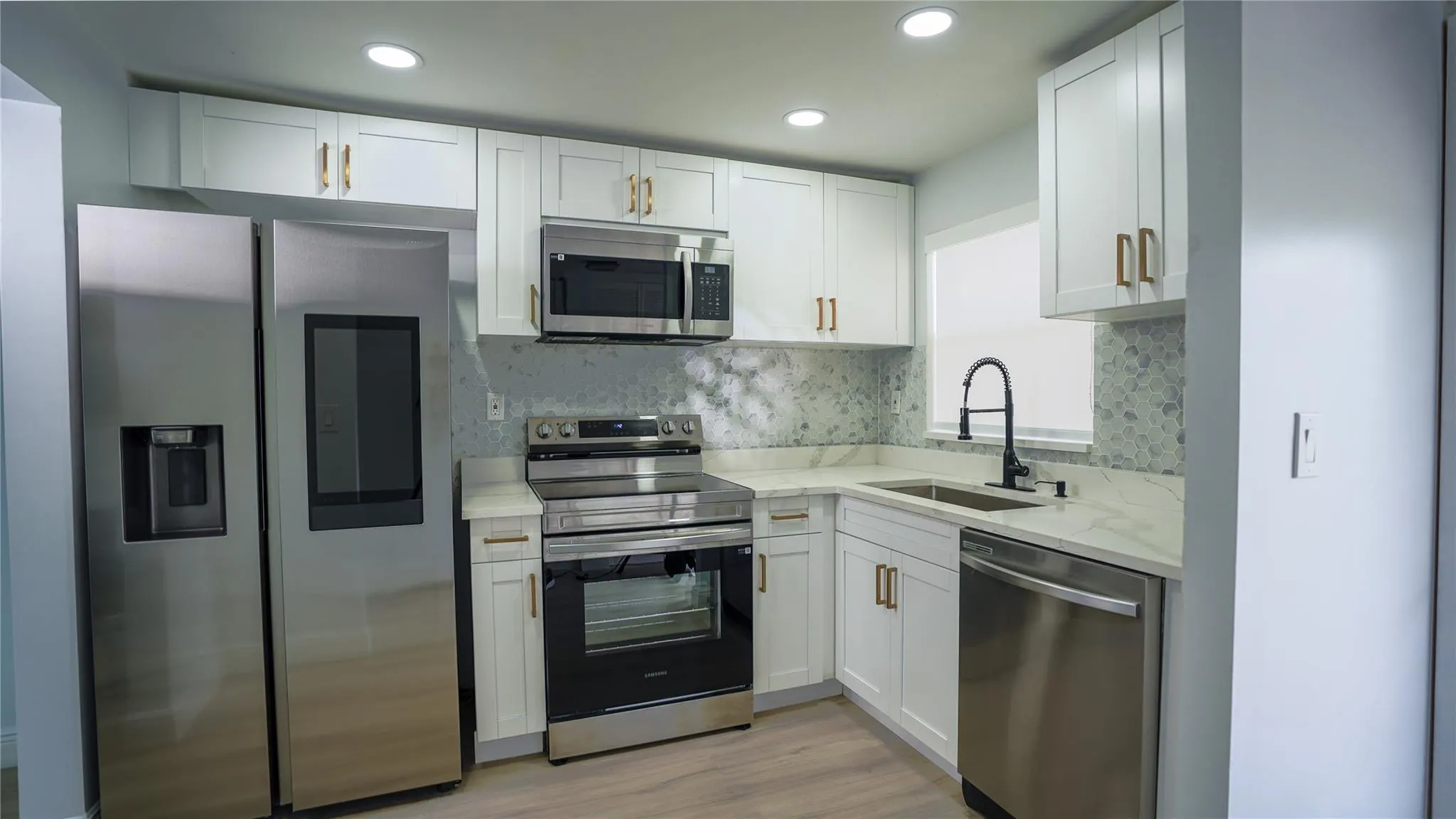 9601 Sunrise Lakes Blvd, #311