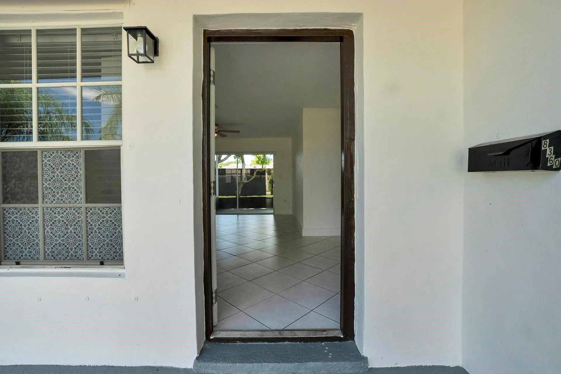 8360 NW 25th Ct