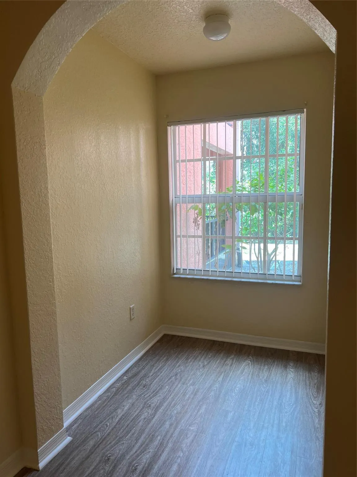 150 SW Peacock Blvd, #26-102