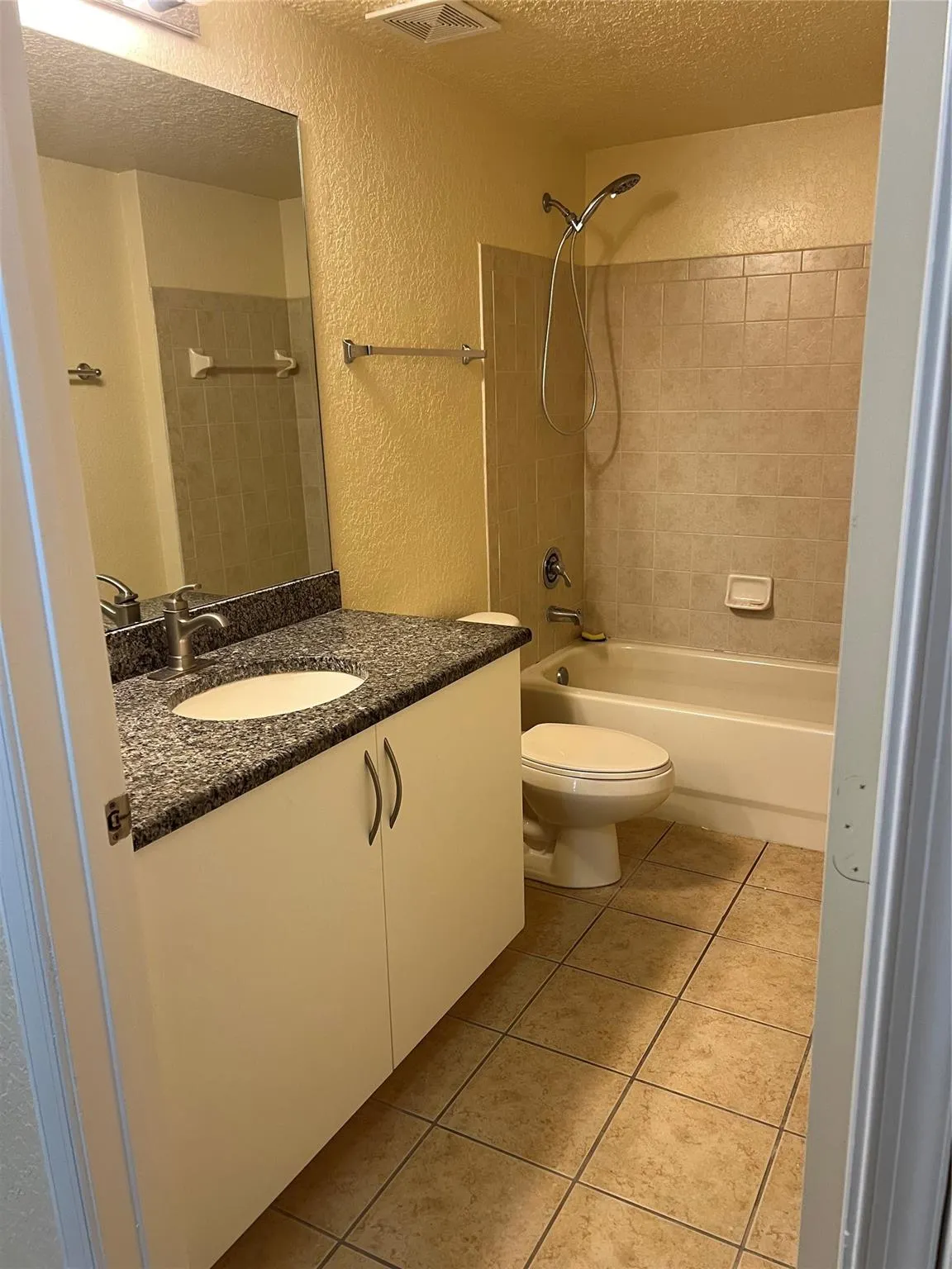 150 SW Peacock Blvd, #26-102
