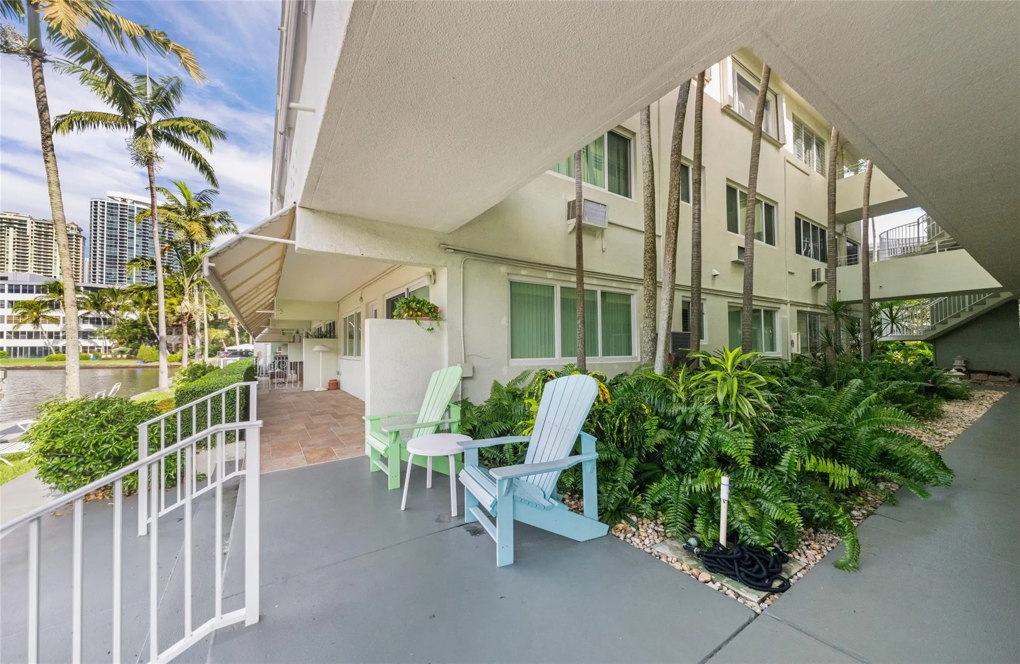 1000 SE 4th St, #311