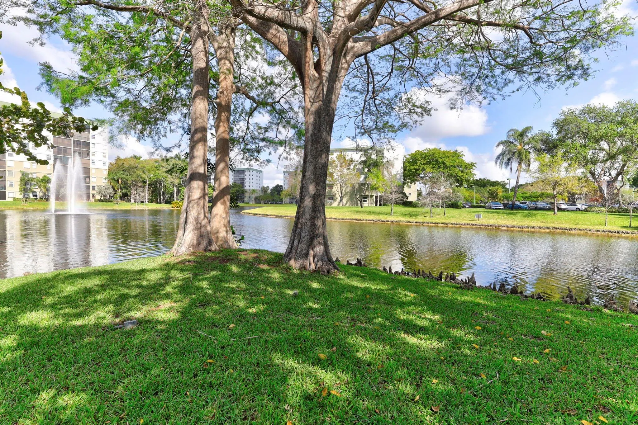 2309 S Cypress Bend Dr, #512C